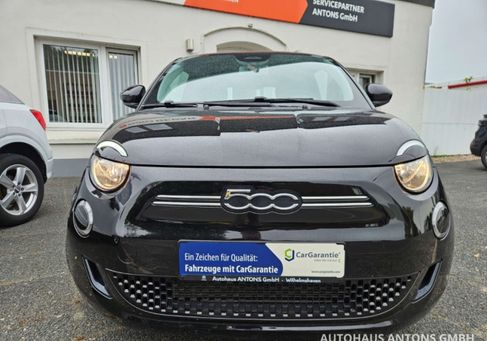 Fiat 500, 2022