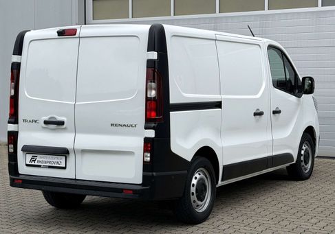 Renault Trafic, 2022 3