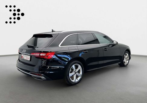 Audi A4, 2023 2