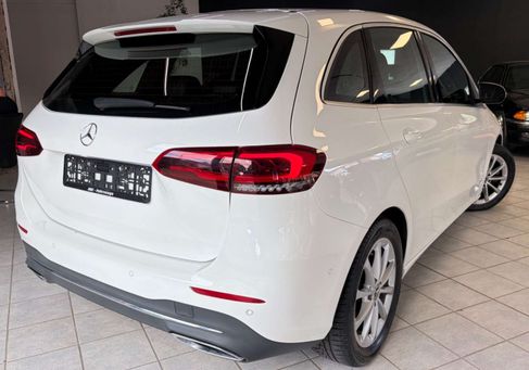 Mercedes-Benz B 220, 2019