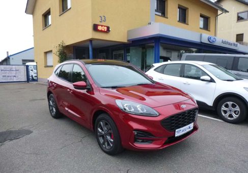 Ford Kuga, 2022