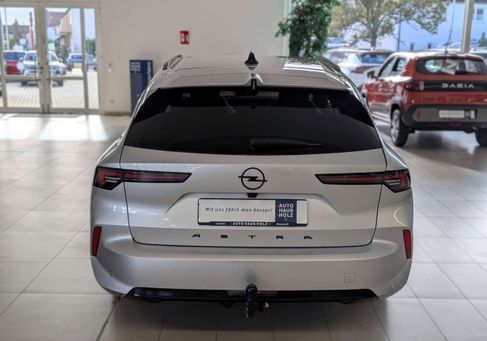 Opel Astra, 2024