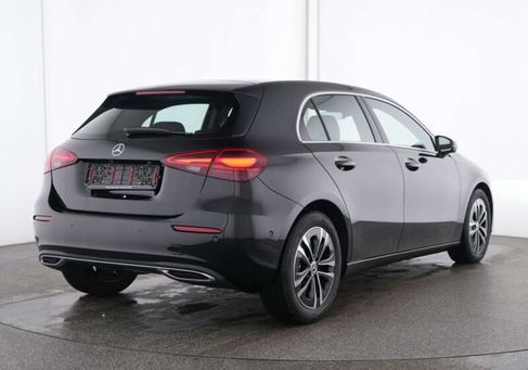 Mercedes-Benz A 180, 2025