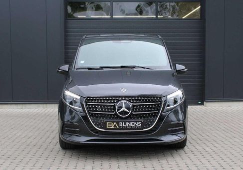 Mercedes-Benz, 2025 3