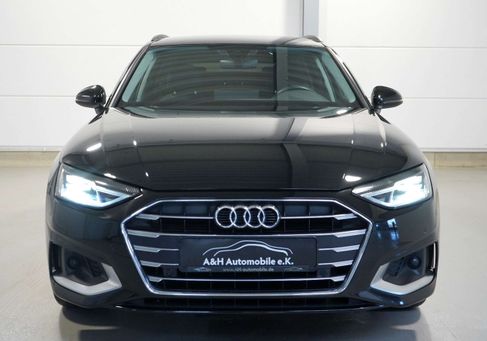 Audi A4, 2022
