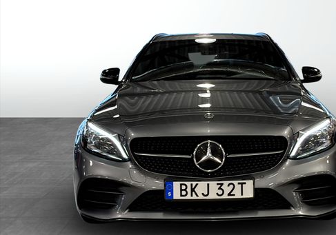 Mercedes-Benz C 300, 2021