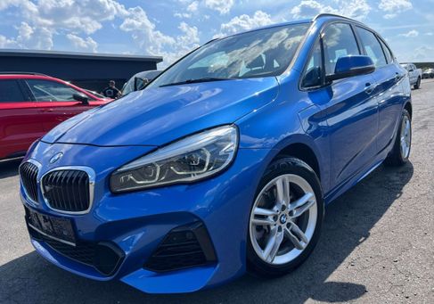 BMW 225, 2019