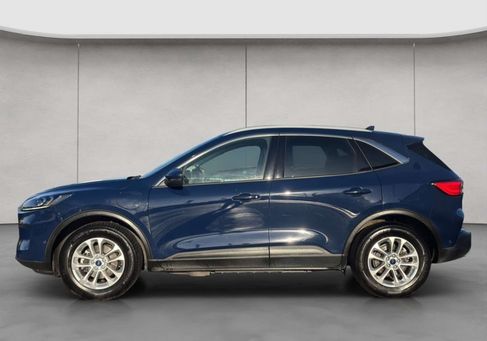 Ford Kuga, 2022