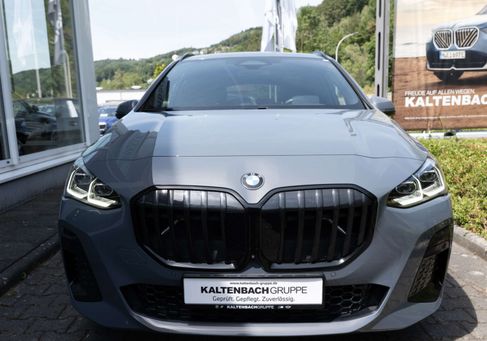 BMW 218, 2024 3