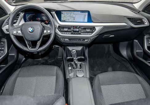 BMW 116, 2023