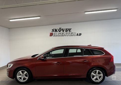 Volvo V60, 2015