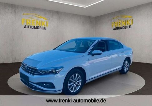 Volkswagen Passat, 2021