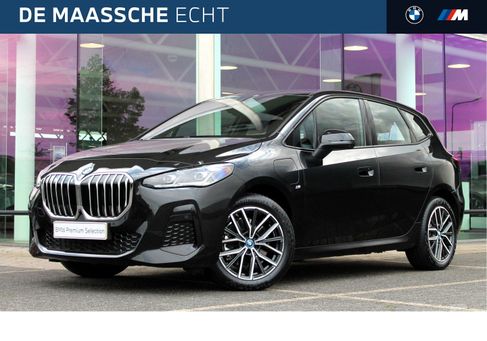 BMW 230, 2023