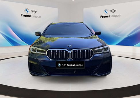 BMW 520, 2021