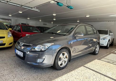 Hyundai i30, 2010