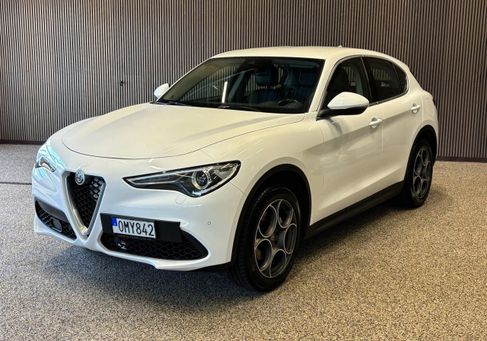 Alfa Romeo Stelvio, 2018