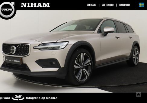 Volvo V60 Cross Country, 2024