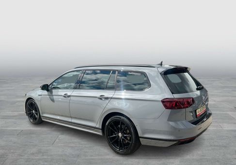 Volkswagen Passat Variant, 2020