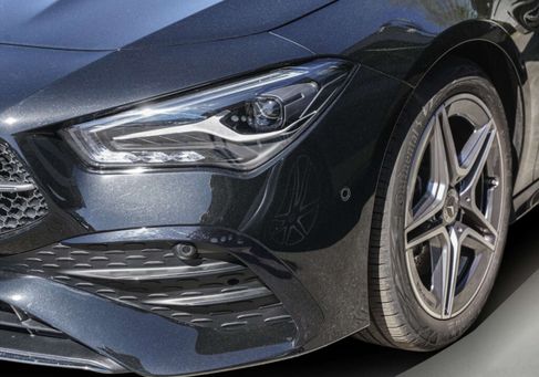 Mercedes-Benz CLA 200, 2024 3