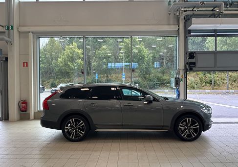 Volvo V90 Cross Country, 2019 2