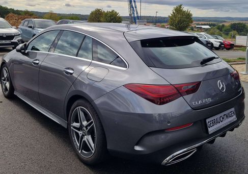 Mercedes-Benz CLA 200, 2023 3