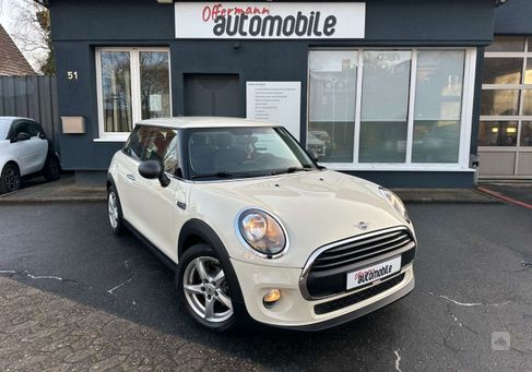 MINI ONE, 2019