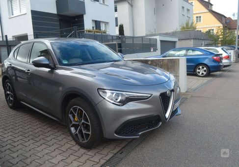 Alfa Romeo Stelvio, 2019