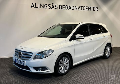 Mercedes-Benz B 180, 2013