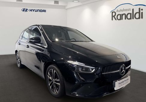 Mercedes-Benz B 200, 2023