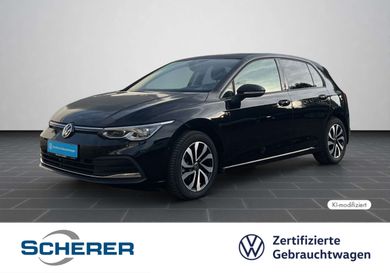 Volkswagen Golf, 2022