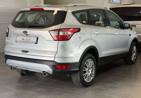Ford Kuga, 2019