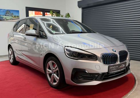 BMW 225, 2019