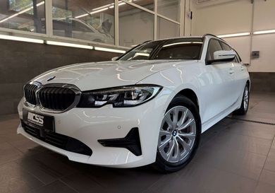 BMW 318, 2022