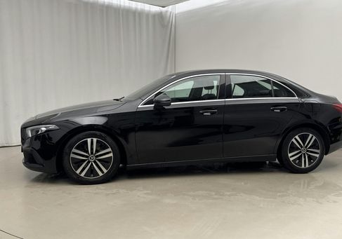 Mercedes-Benz A 200, 2021