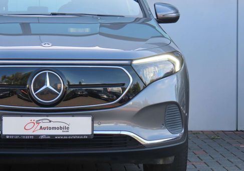 Mercedes-Benz EQA, 2022 3