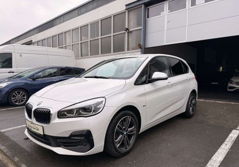BMW 218, 2018 3