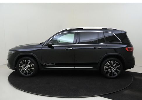 Mercedes-Benz EQB, 2025