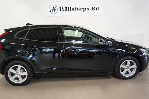 Volvo V40, 2017