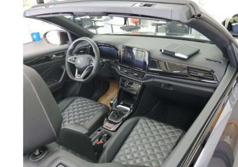 Volkswagen T-Roc, 2023 3