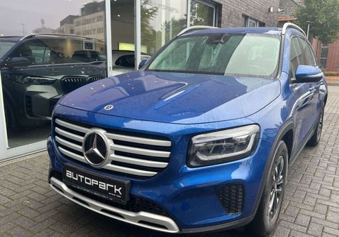 Mercedes-Benz GLB 180, 2024 2