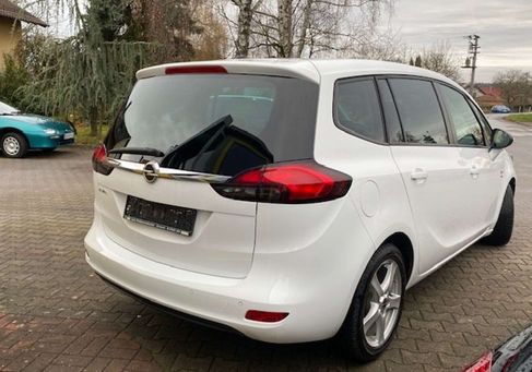 Opel Zafira, 2019