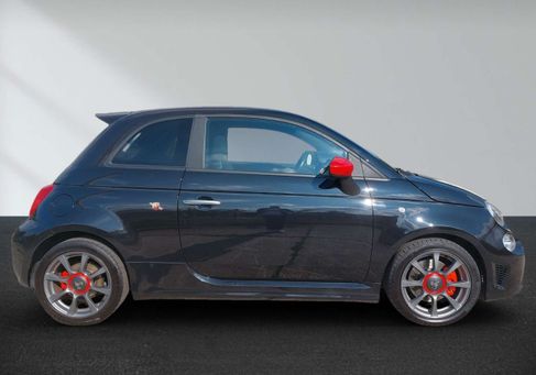 Abarth 595, 2022