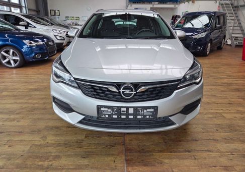 Opel Astra, 2019