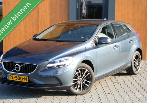 Volvo V40, 2017