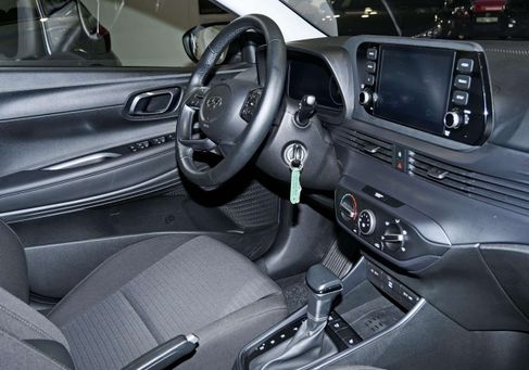 Hyundai i20, 2023 3