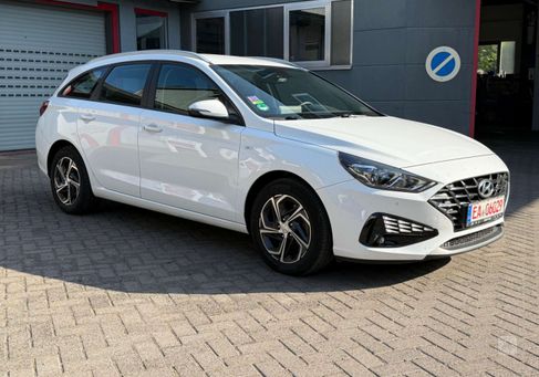 Hyundai i30, 2021