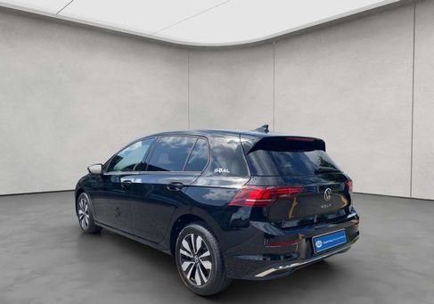 Volkswagen Golf, 2025