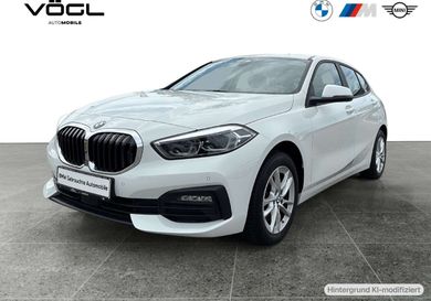BMW 118, 2022