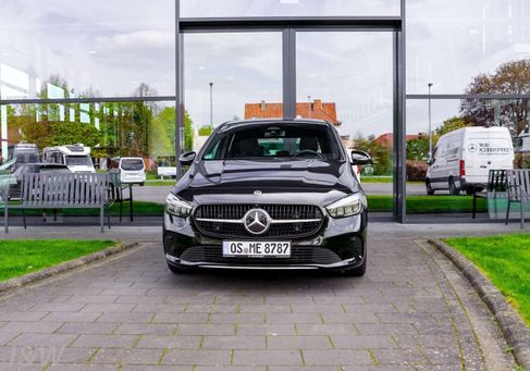 Mercedes-Benz B 200, 2024