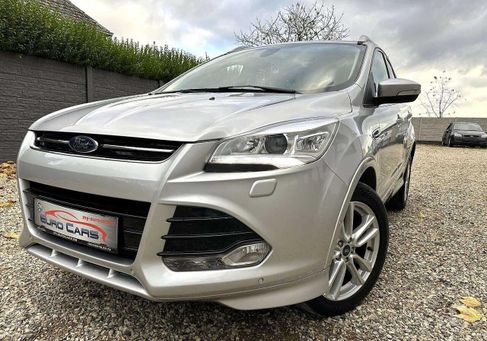 Ford Kuga, 2016